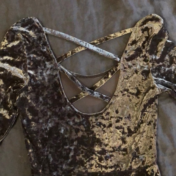 Velvet Dress - Picture 4 of 4